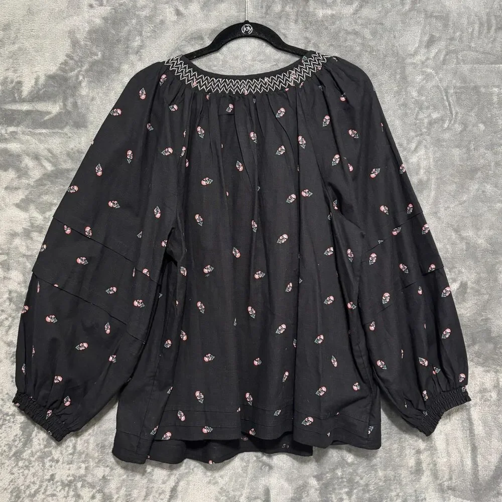Old Navy Boho Embroidered Black Floral Top Sz 2X Puff Sleeves
